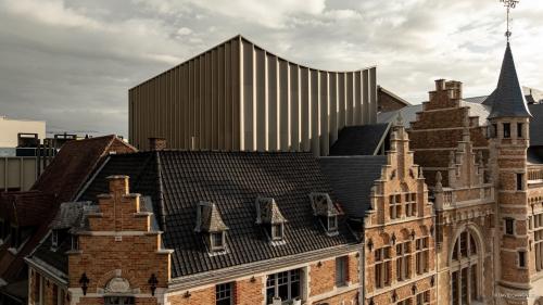 Achter de schermen v/d Schouwburg Kortrijk